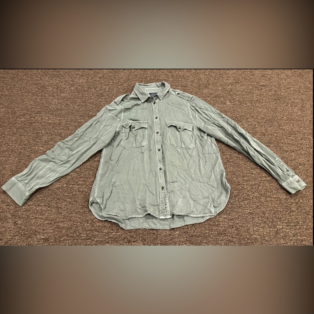 Women's American Eagle Green Button Down Boyfriend Shirt Size L - Picture 1 of 3